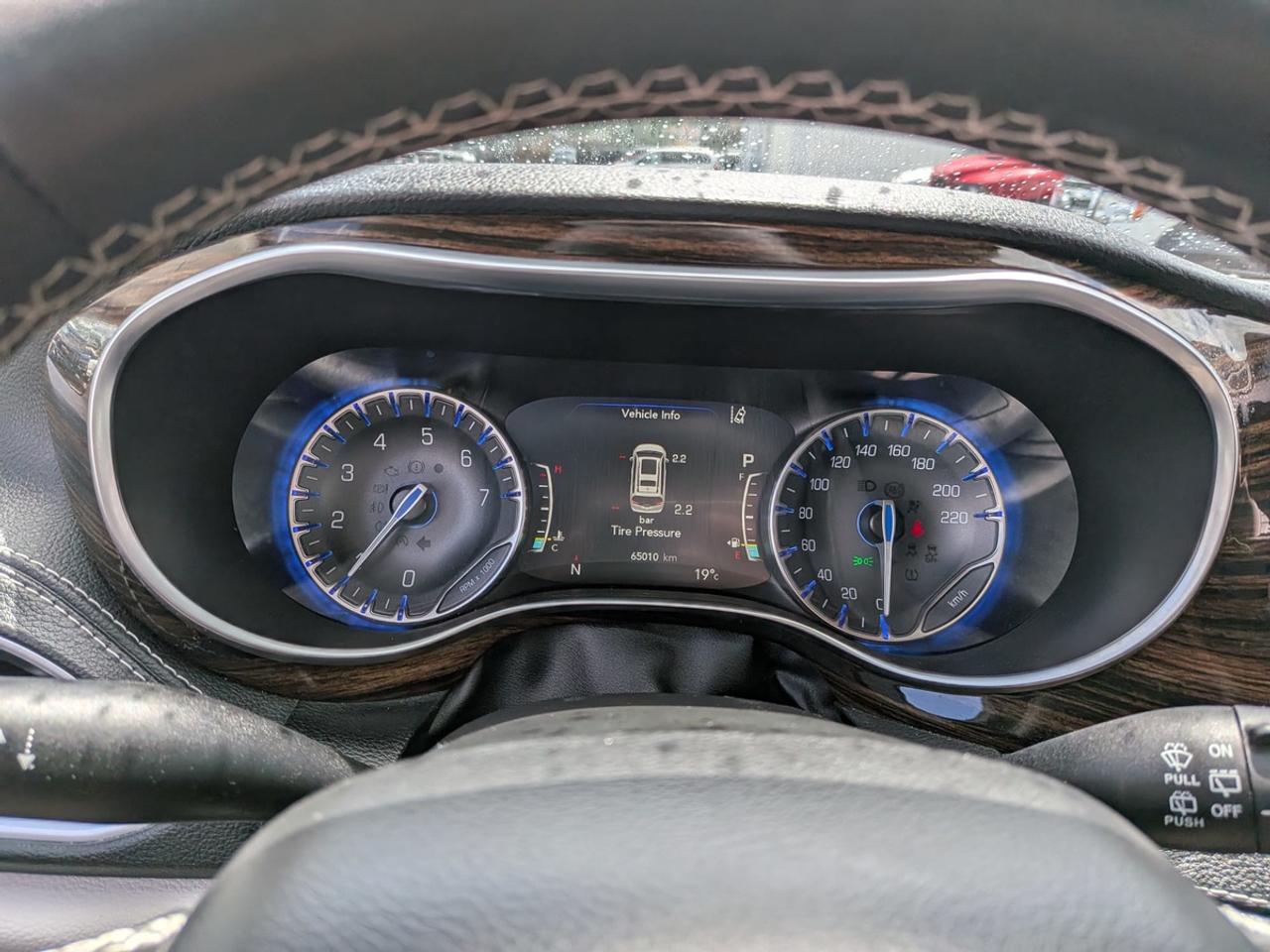 2022 Chrysler Pacifica Limited Photo