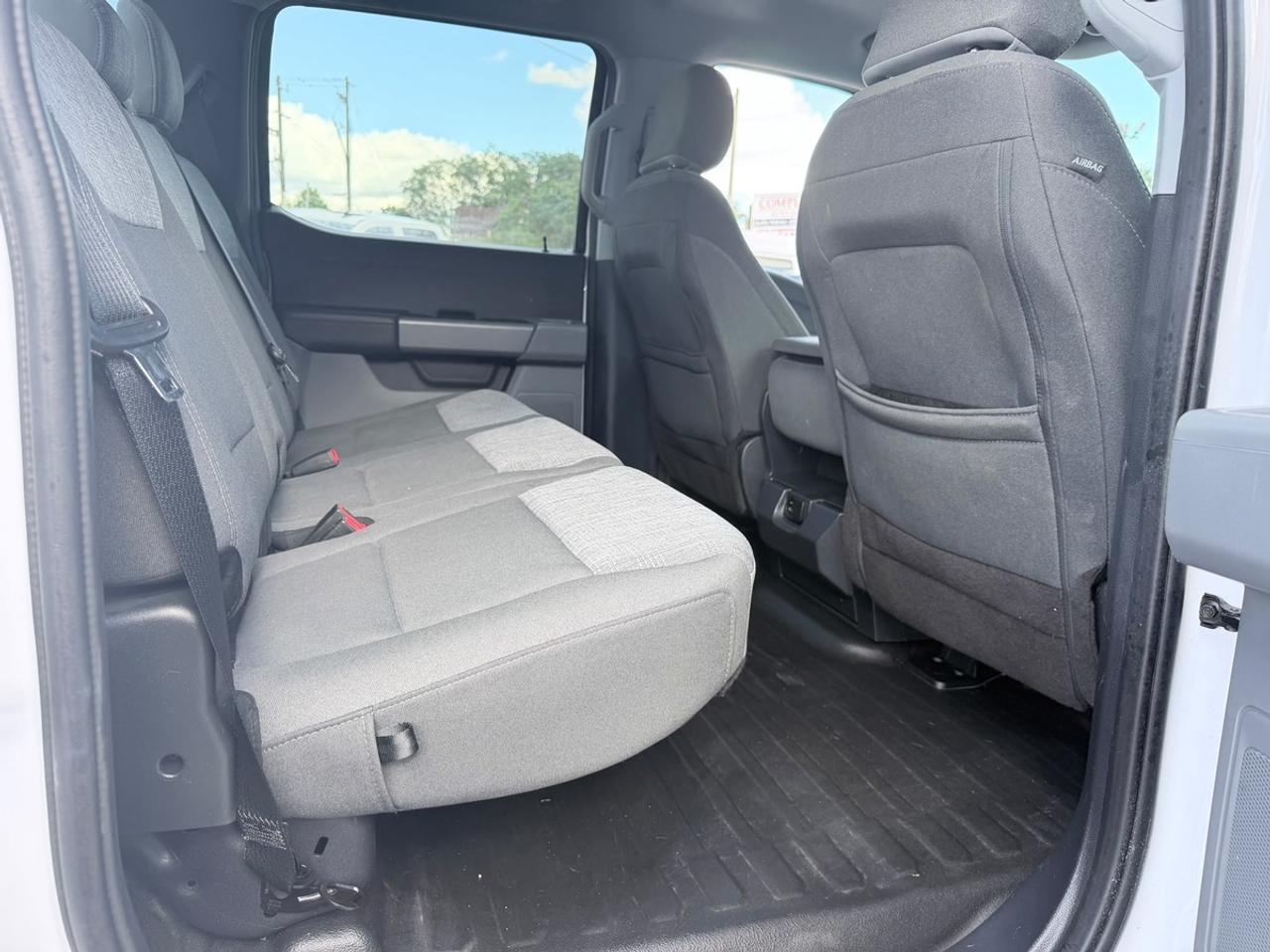 2022 Ford F-150 XLT Photo