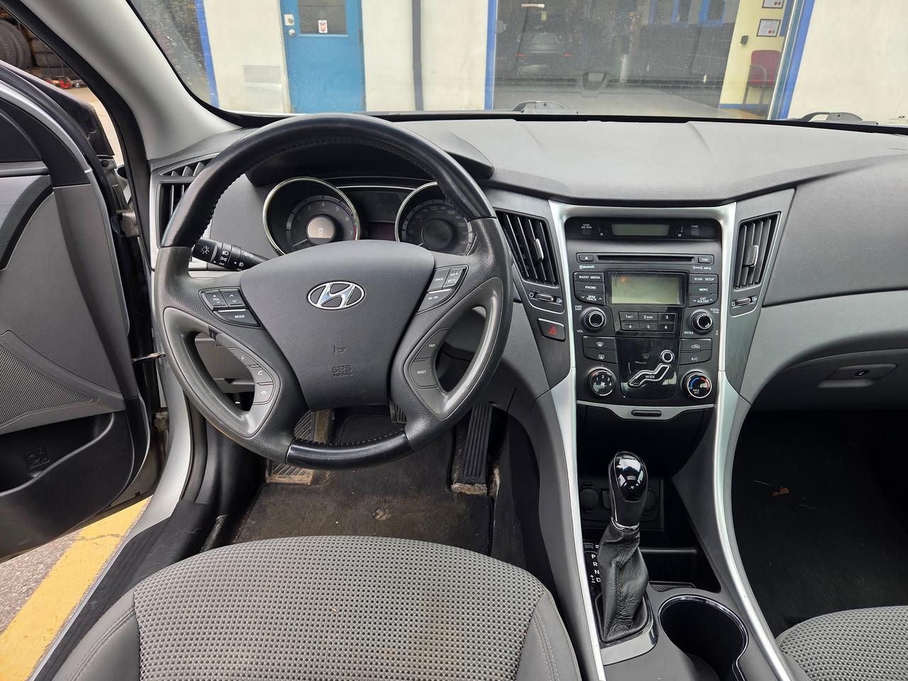 2012 Hyundai Sonata GLS Photo
