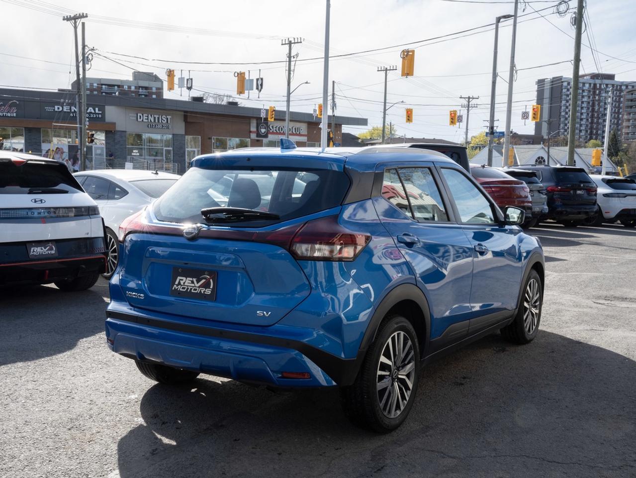 2023 Nissan Kicks SV Photo