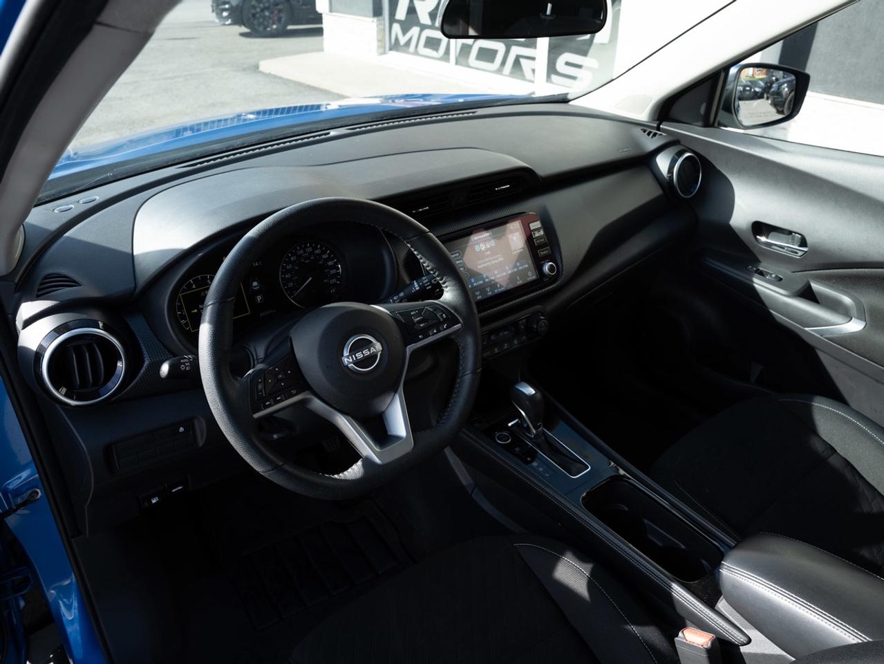 2023 Nissan Kicks SV Photo