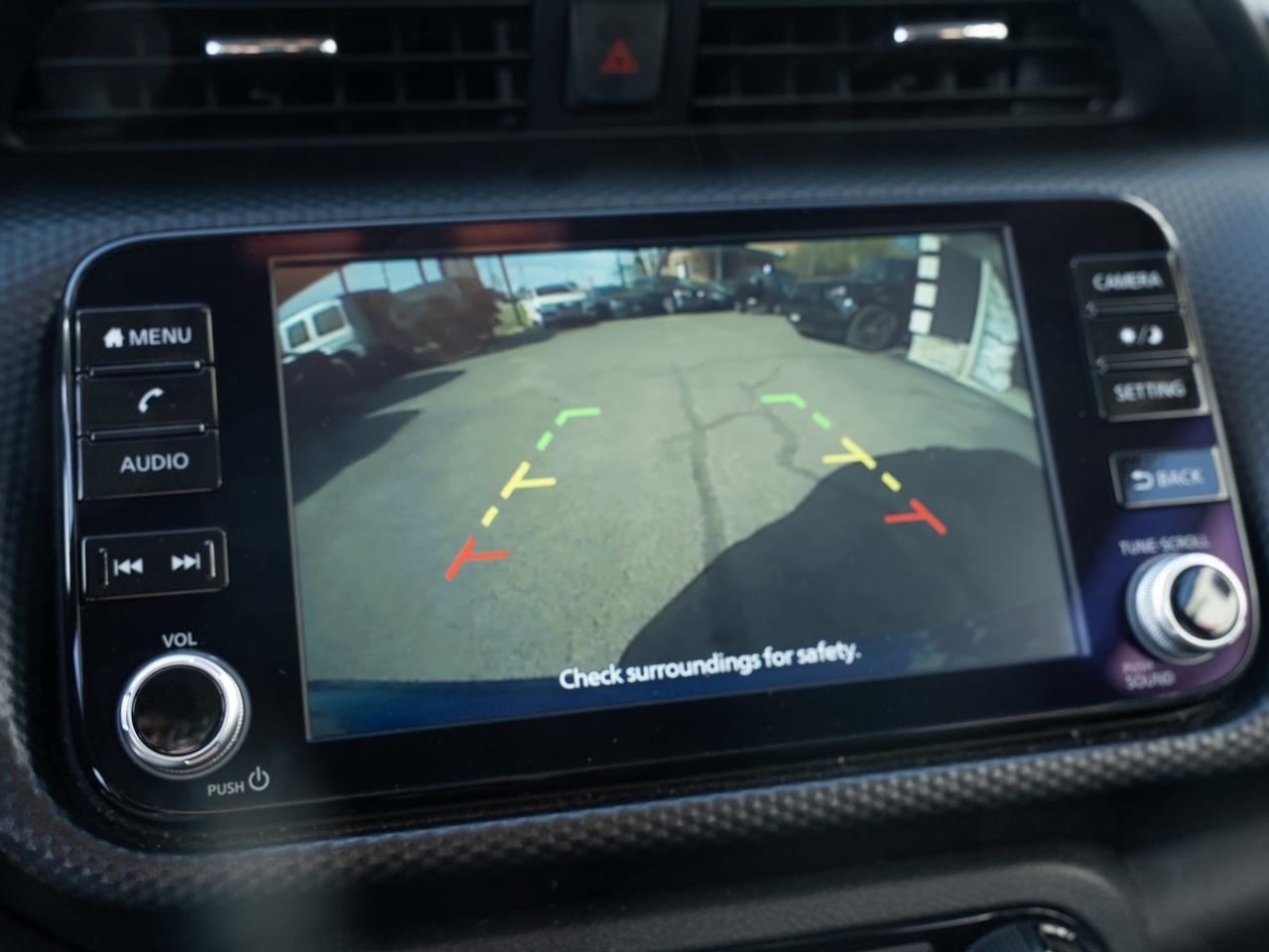 2023 Nissan Kicks SV Photo