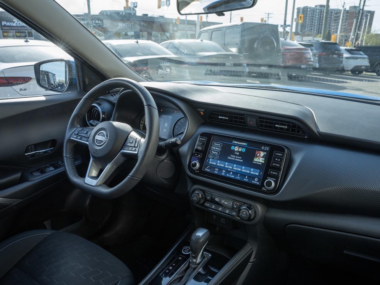 2023 Nissan Kicks SV Photo