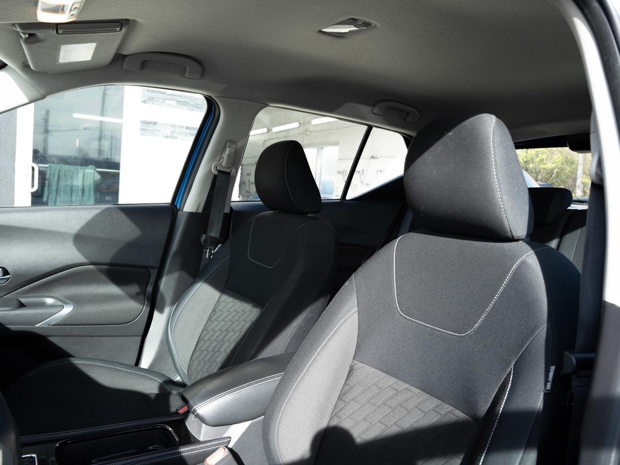 2023 Nissan Kicks SV Photo
