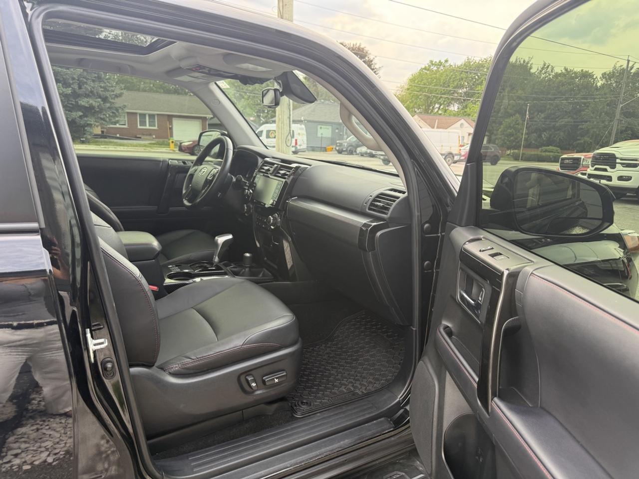 2022 Toyota 4Runner TRD Off Road Premium Photo
