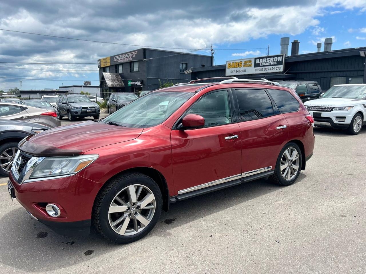 2014 Nissan Pathfinder Platinum Photo
