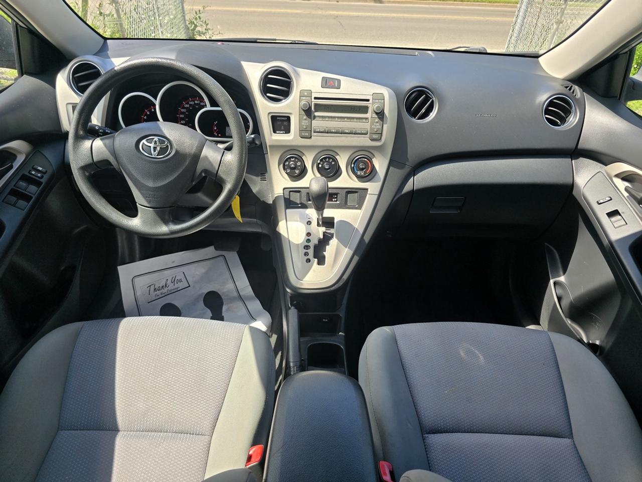 2010 Toyota Matrix BASE Photo