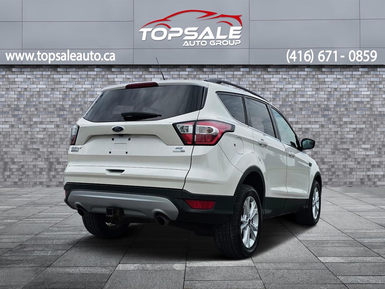 2017 Ford Escape 4WD 4dr SE Photo