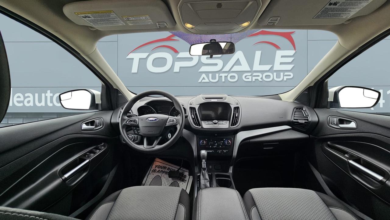 2017 Ford Escape 4WD 4dr SE Photo