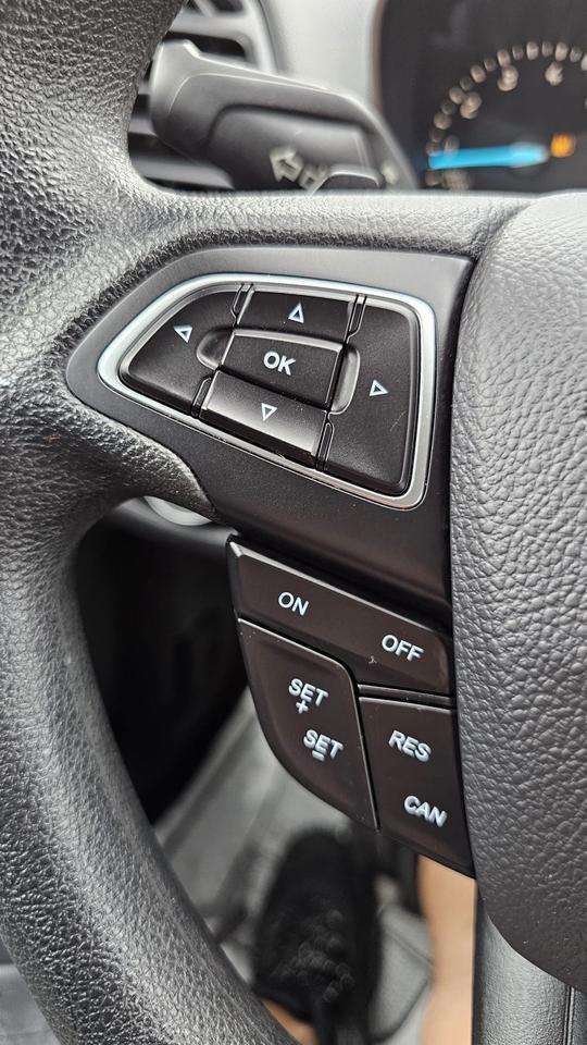 2017 Ford Escape 4WD 4dr SE Photo