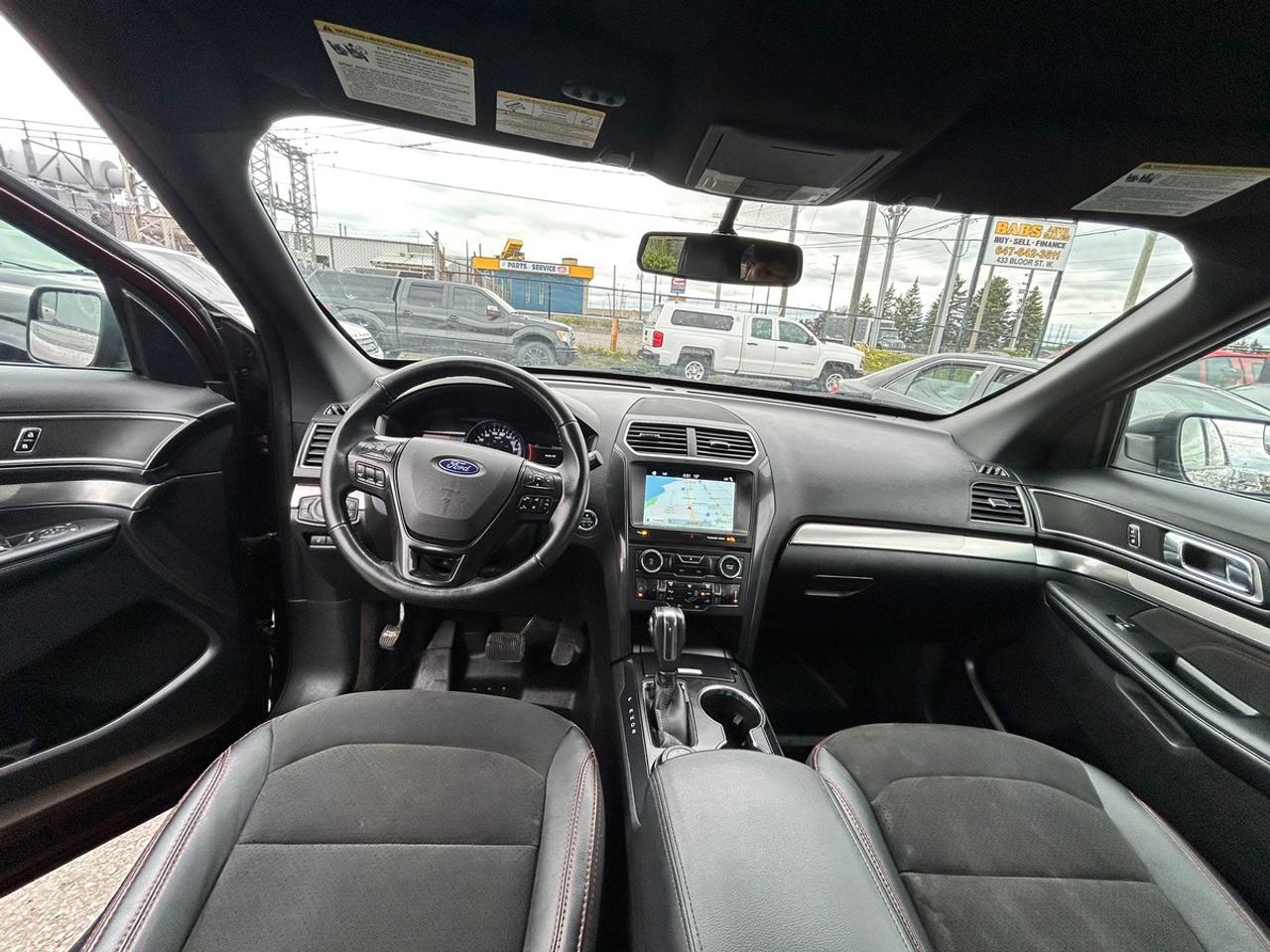 2018 Ford Explorer XLT Photo