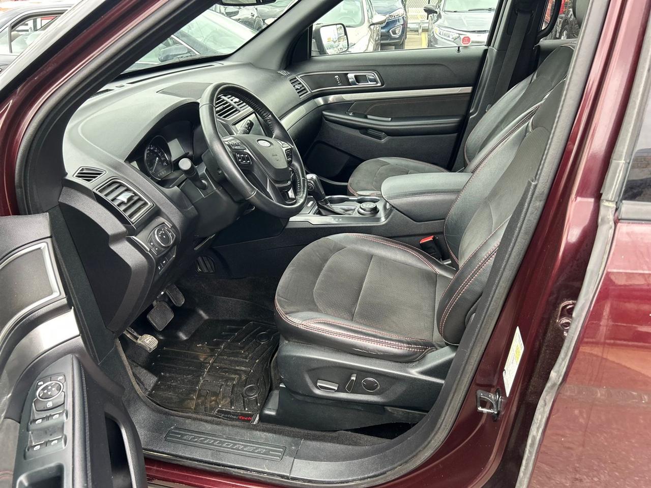 2018 Ford Explorer XLT Photo
