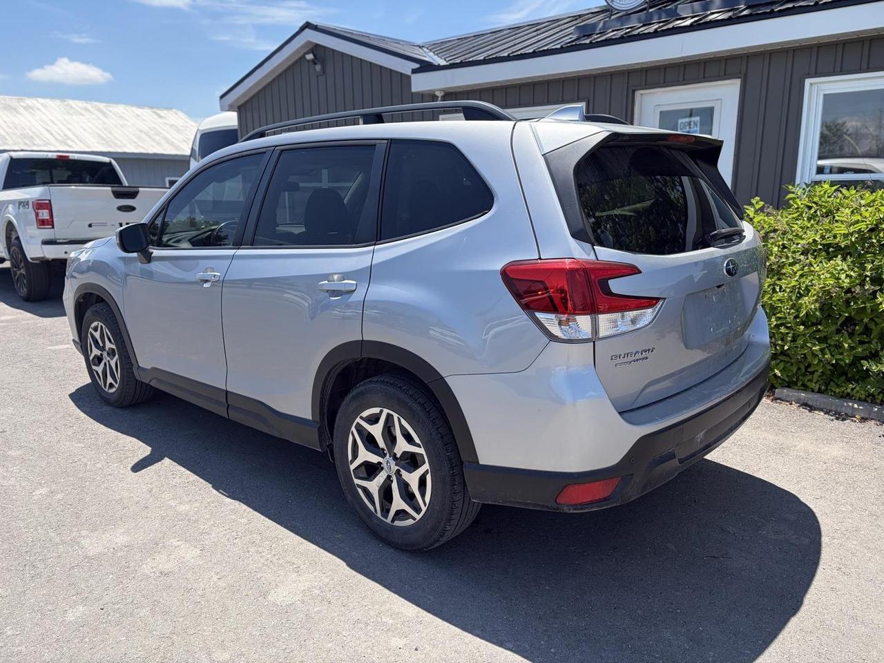 2020 Subaru Forester Convenience 4dr All-Wheel Drive Photo