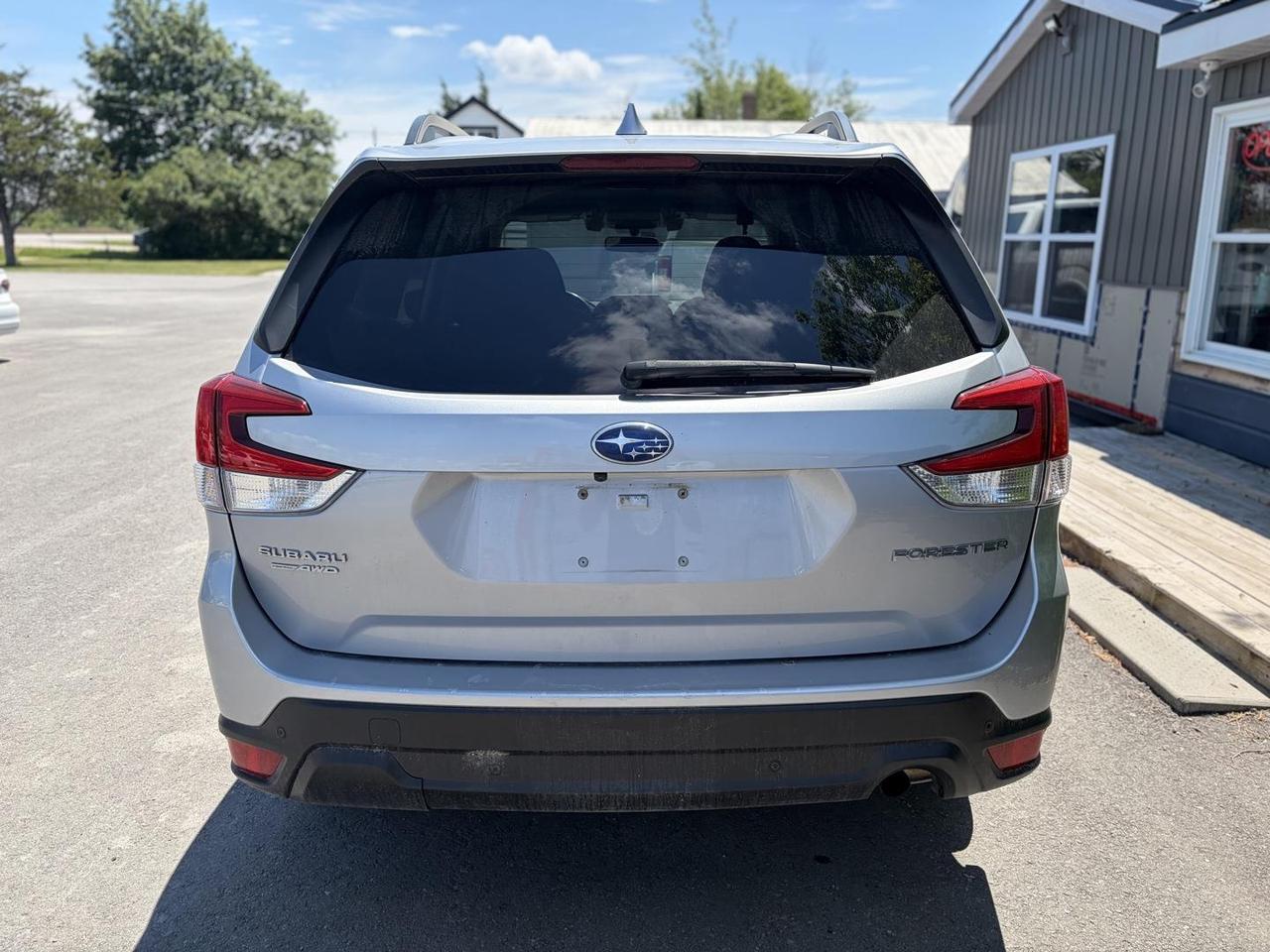 2020 Subaru Forester Convenience 4dr All-Wheel Drive Photo3