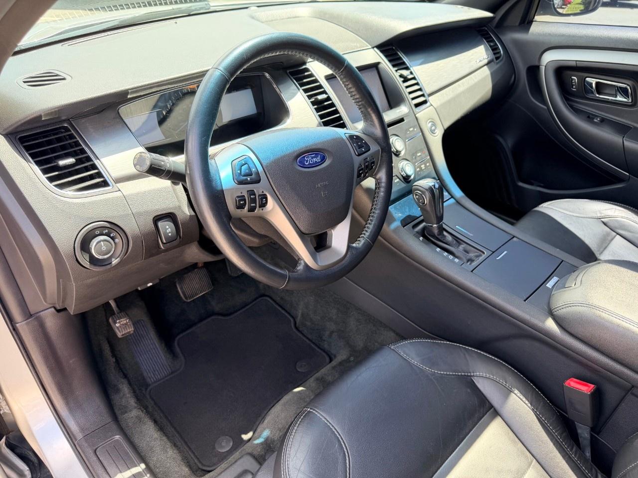2013 Ford Taurus 4DR SDN SEL FWD Photo