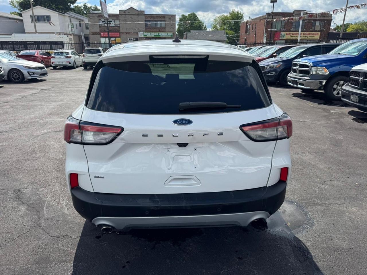 2020 Ford Escape SE Photo4