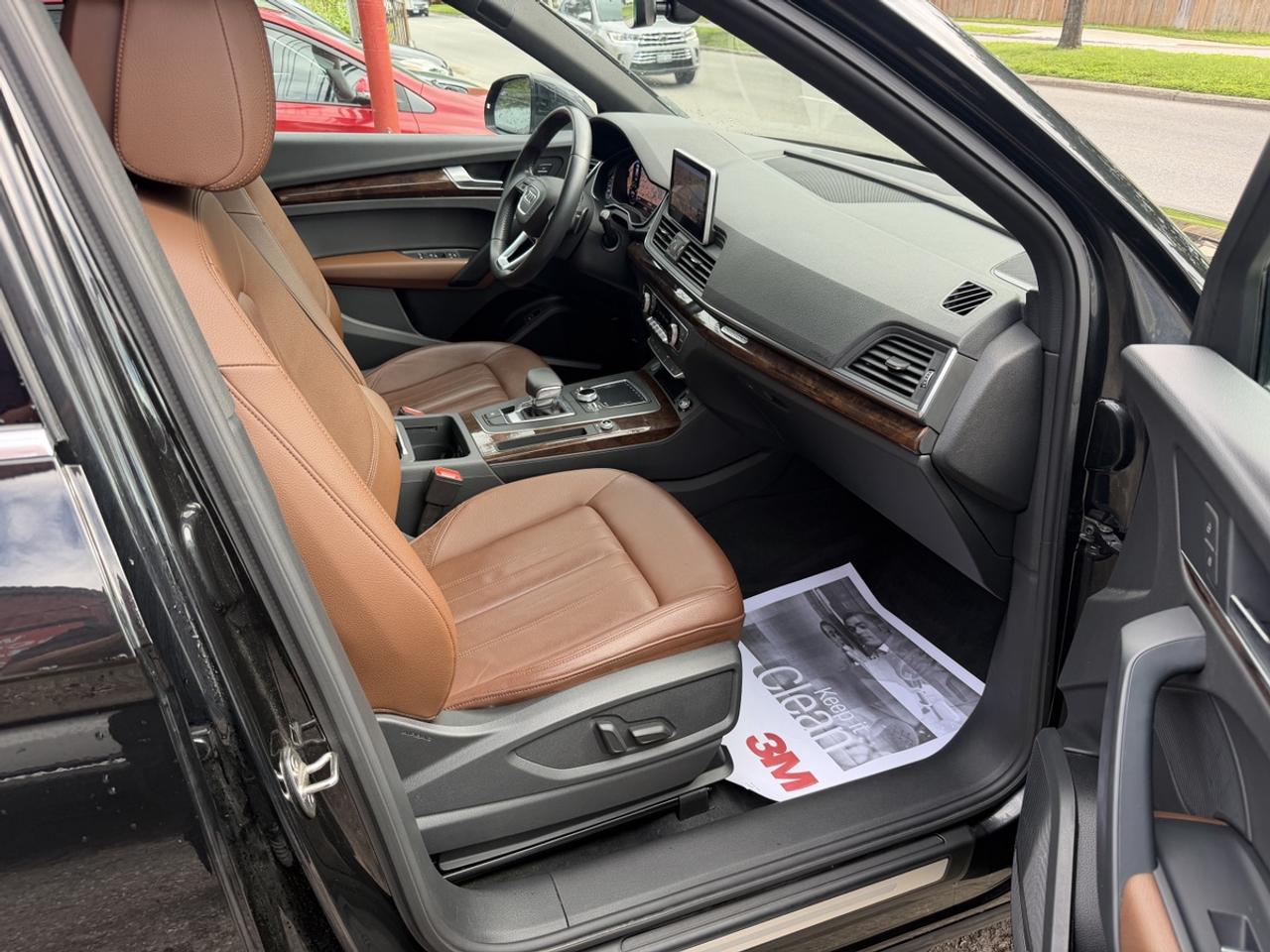 2020 Audi Q5 Technik Photo
