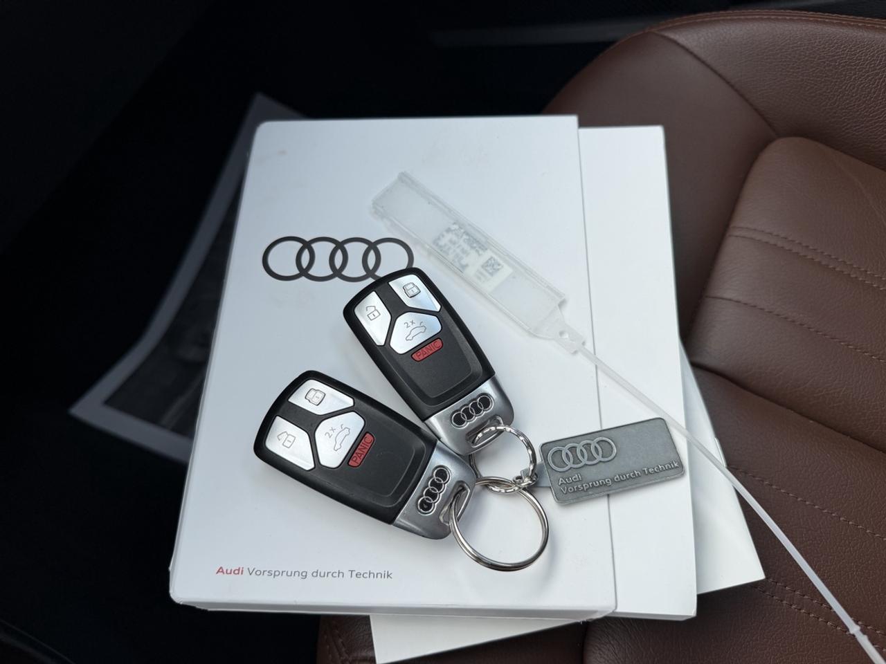 2020 Audi Q5 Technik Photo