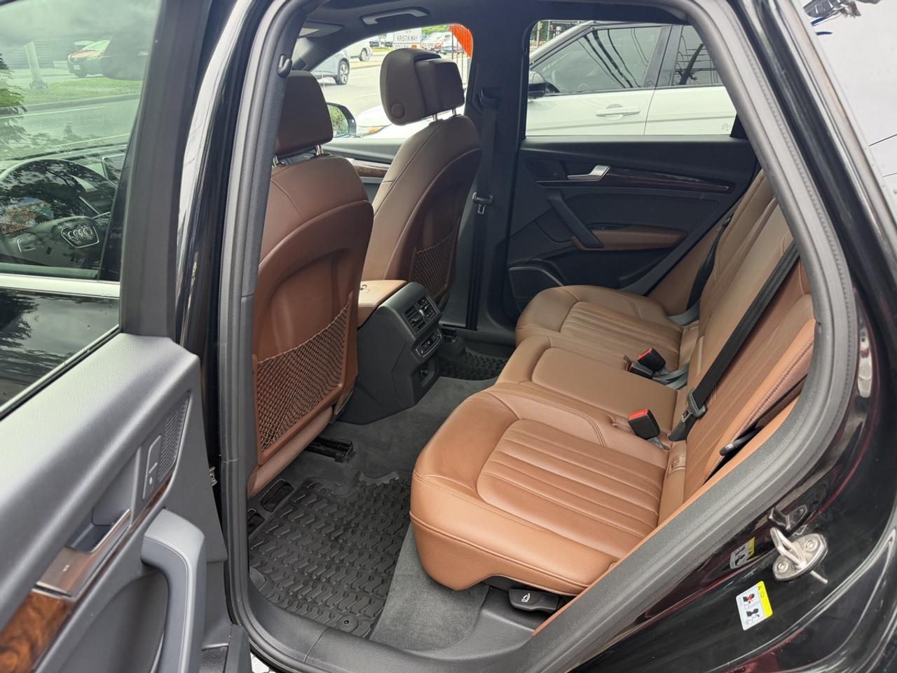 2020 Audi Q5 Technik Photo