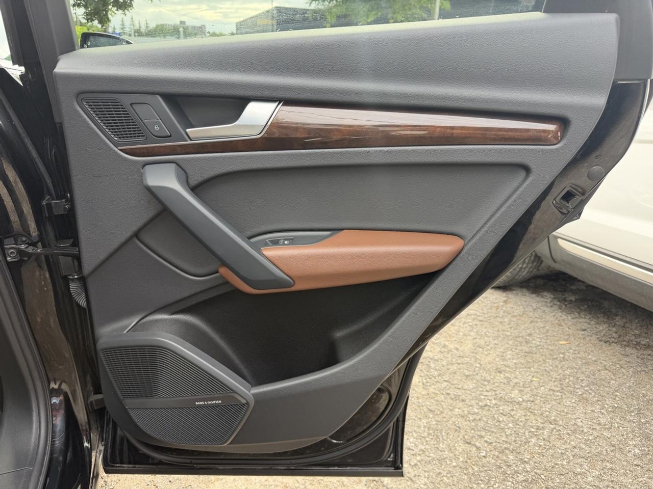 2020 Audi Q5 Technik Photo