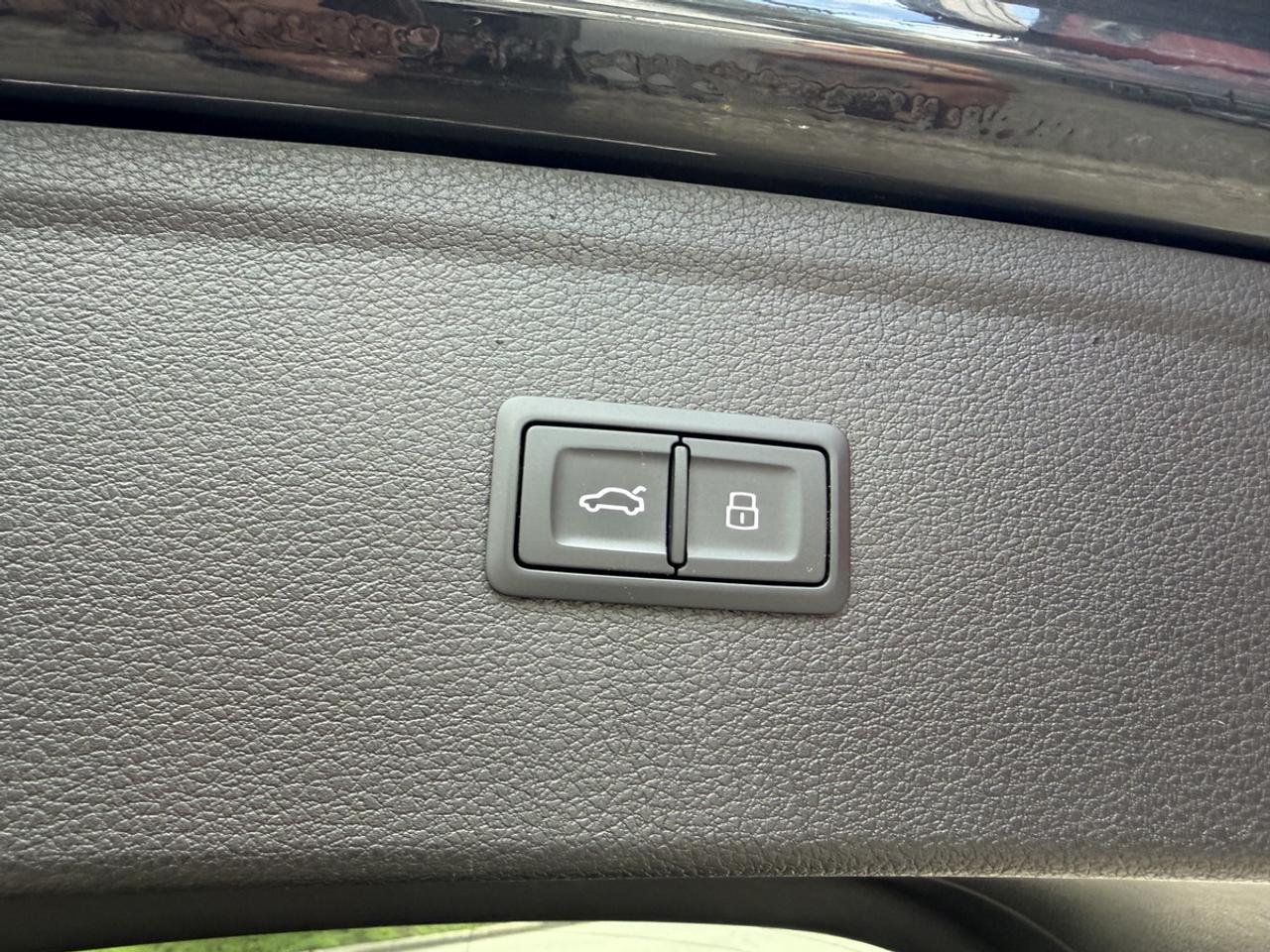 2020 Audi Q5 Technik Photo