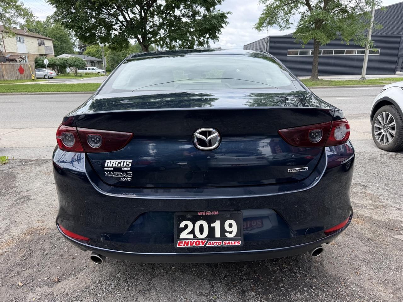 2019 Mazda MAZDA3 Preferred Plus AWD Photo4