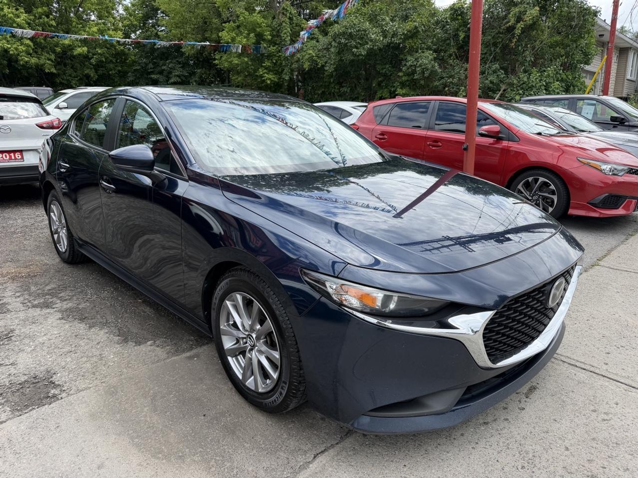 2019 Mazda MAZDA3 Preferred Plus AWD Photo2