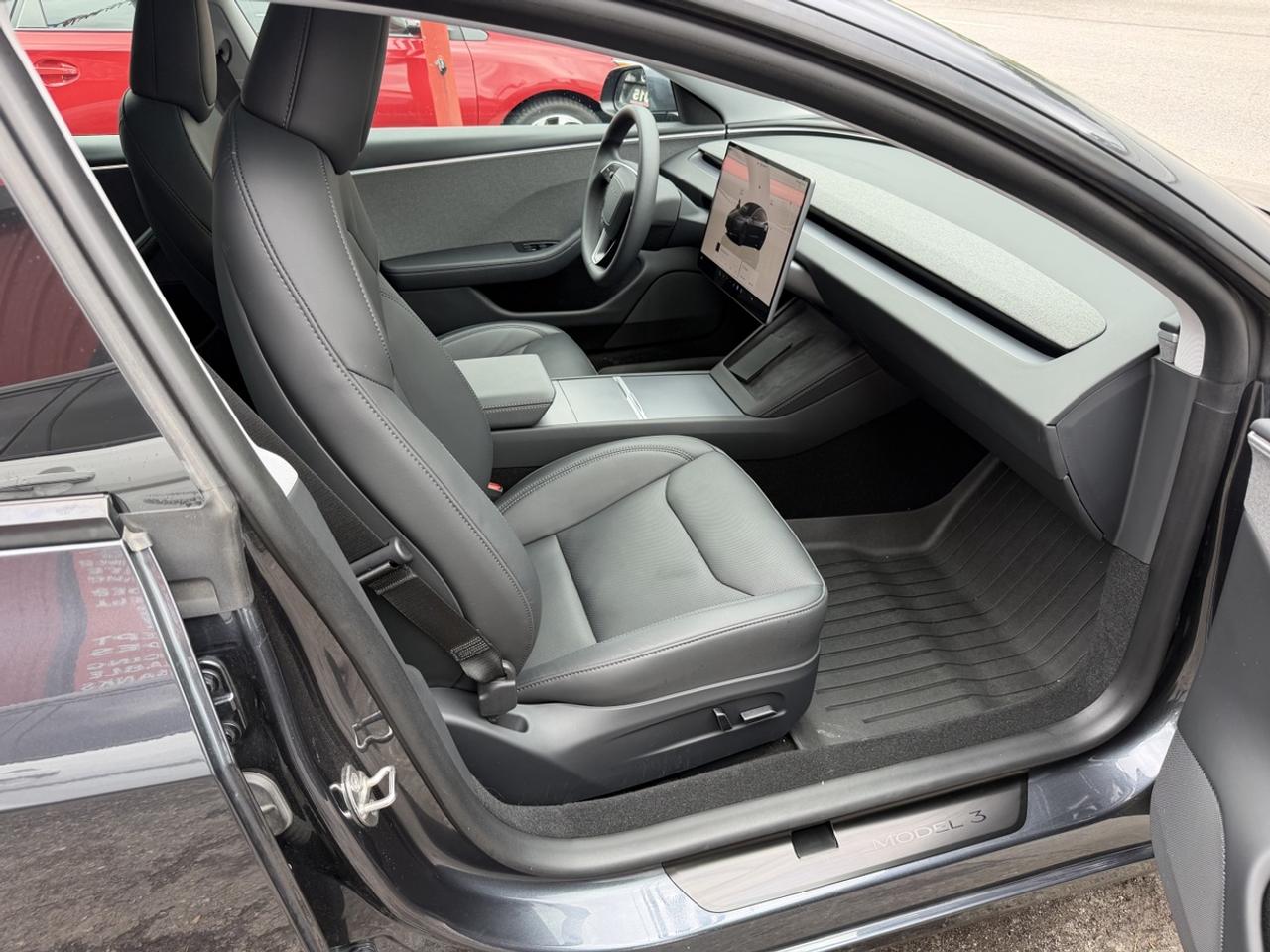 2024 Tesla Model 3 FULL SELF-DRIVE Photo