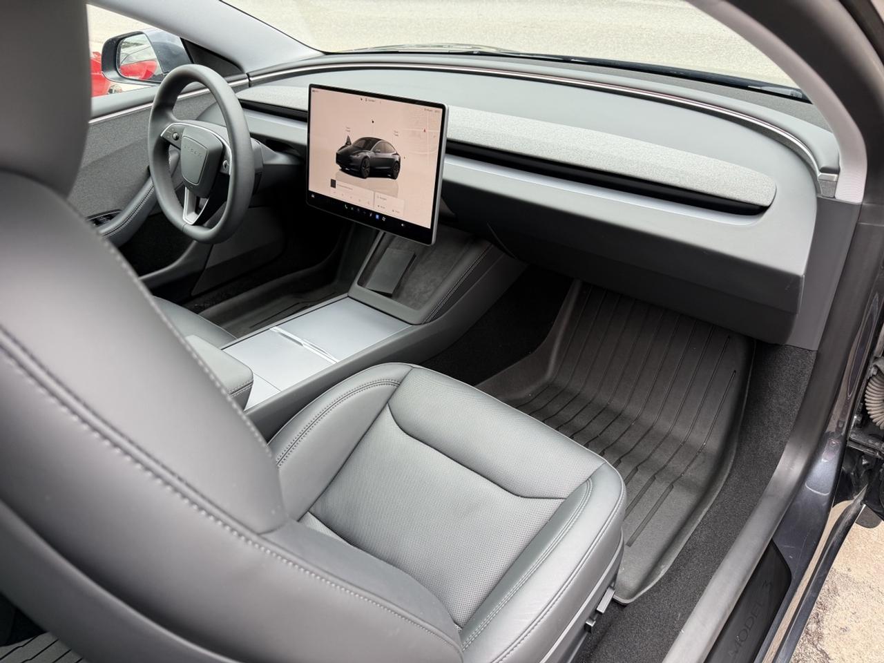 2024 Tesla Model 3 FULL SELF-DRIVE Photo