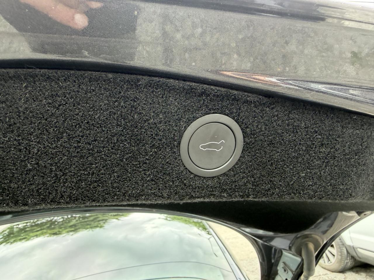 2024 Tesla Model 3 FULL SELF-DRIVE Photo