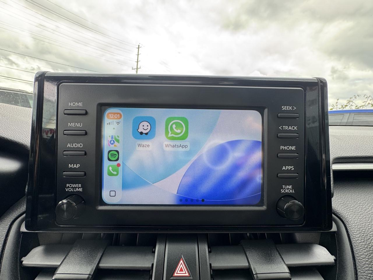 2019 Toyota RAV4 XLE Photo