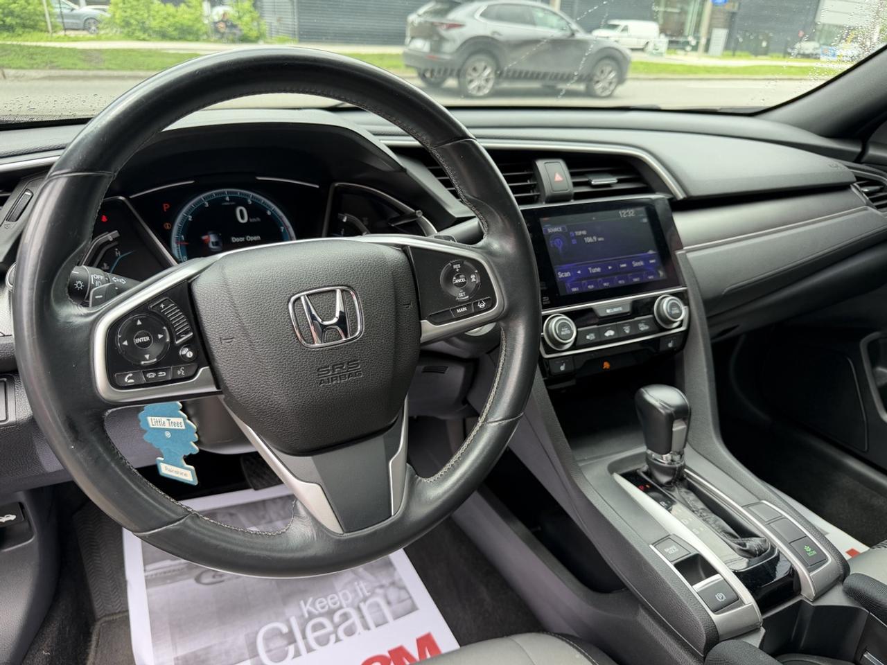 2017 Honda Civic EX Coupe Photo