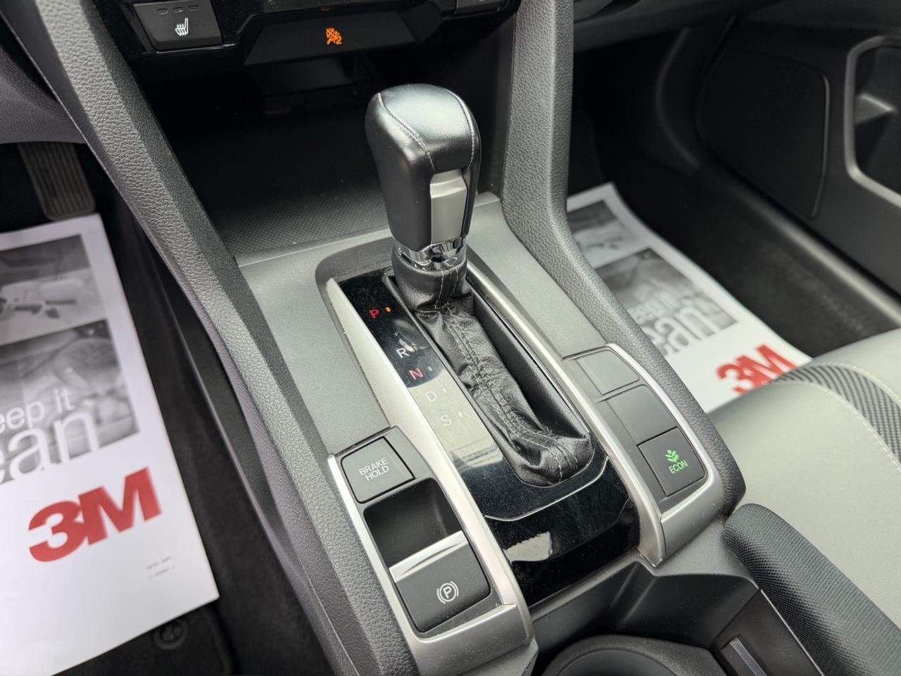 2017 Honda Civic EX Coupe Photo
