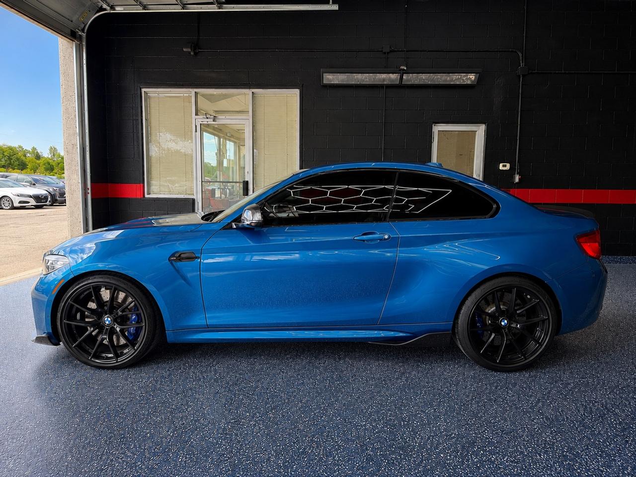 2018 BMW M2  Photo3