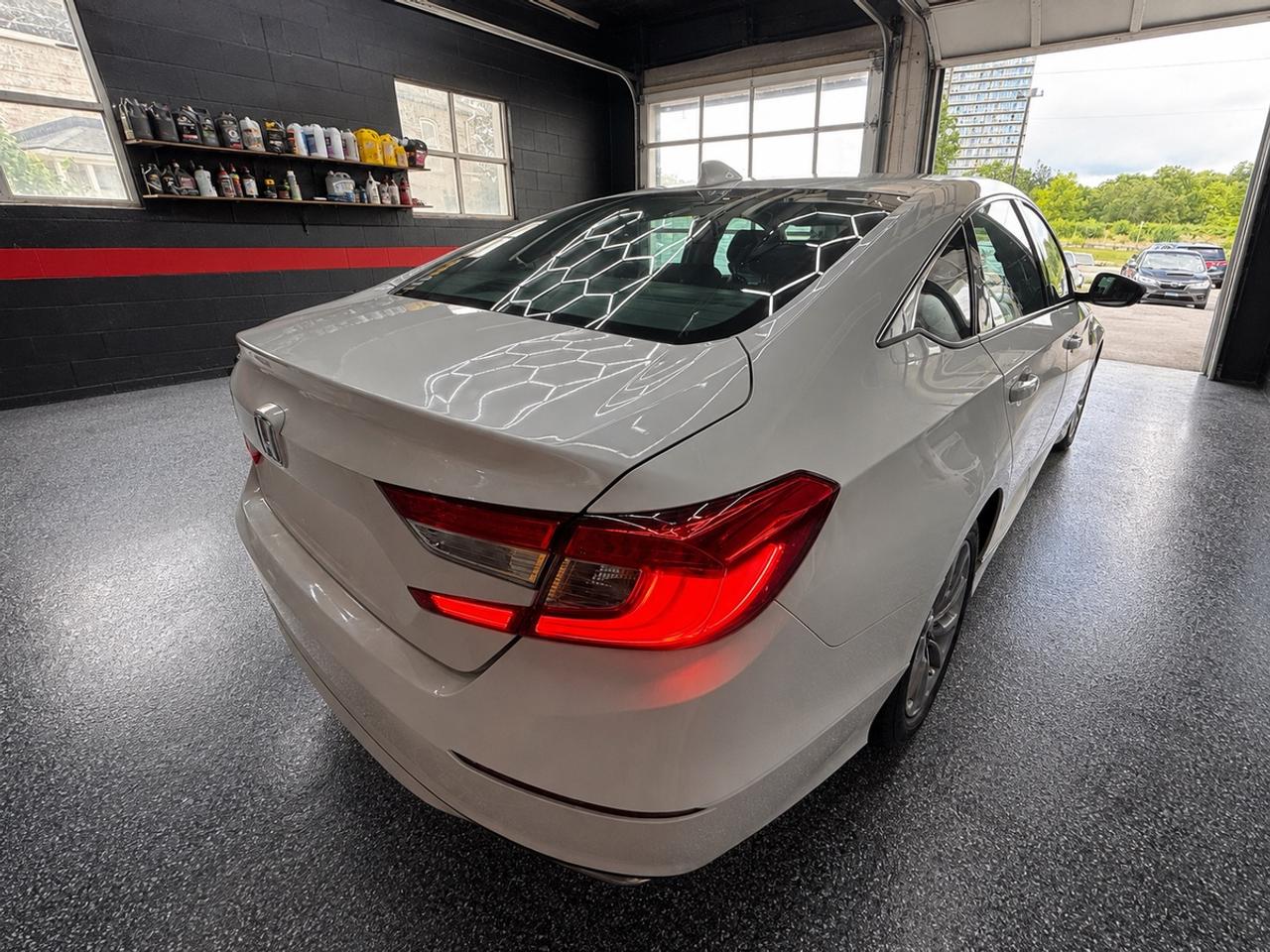 2020 Honda Accord LX Photo