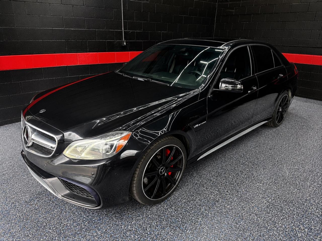 2015 Mercedes-Benz E-Class E63 AMG Photo0