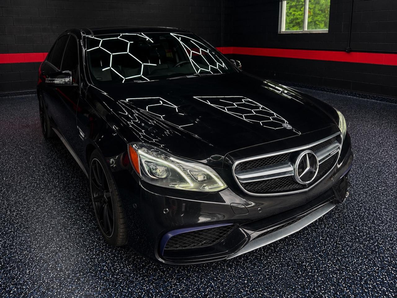 2015 Mercedes-Benz E-Class E63 AMG Photo