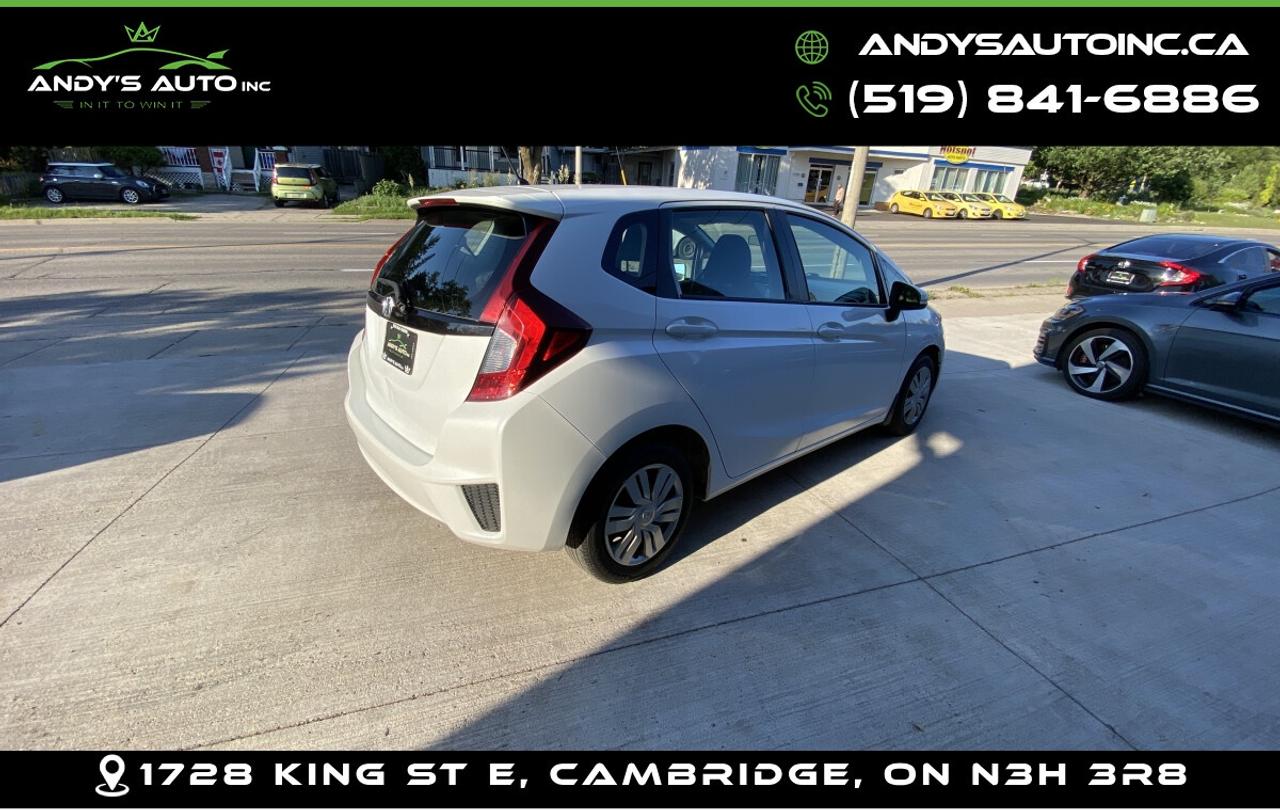 2016 Honda FIT LX ! ONE OWNER ! NO ACCIDENTS ! LOW KMS ! AUTO LX Photo