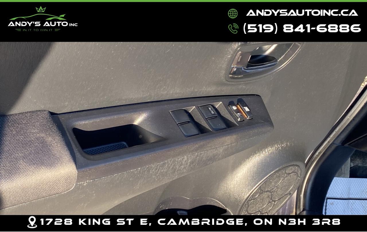 2014 Toyota Yaris LE HB ! AUTOMATIC ! NO ACCIDENTS LE Photo