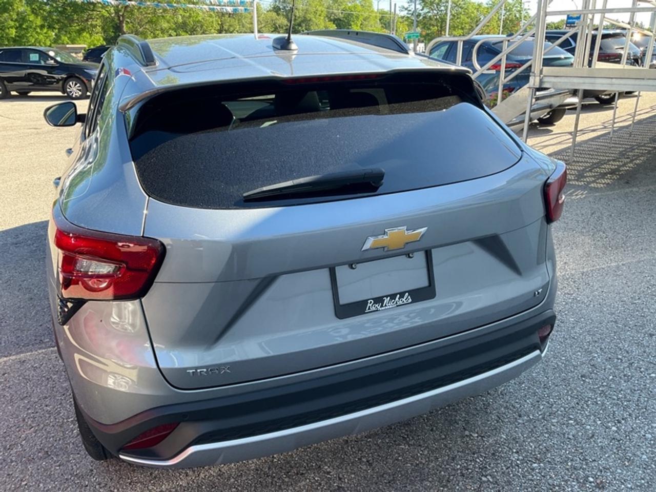 2025 Chevrolet Trax LT Photo
