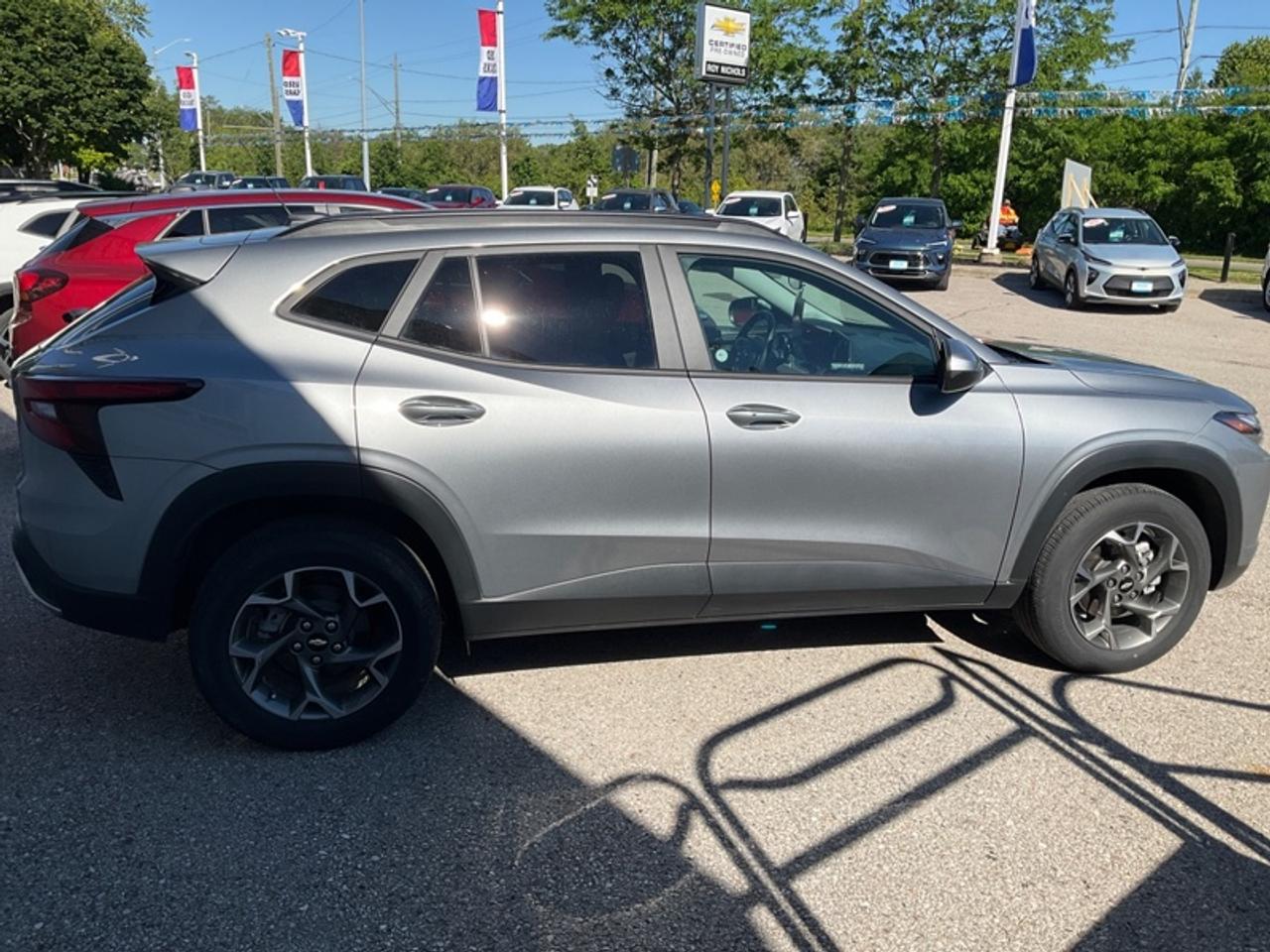 2025 Chevrolet Trax LT Photo