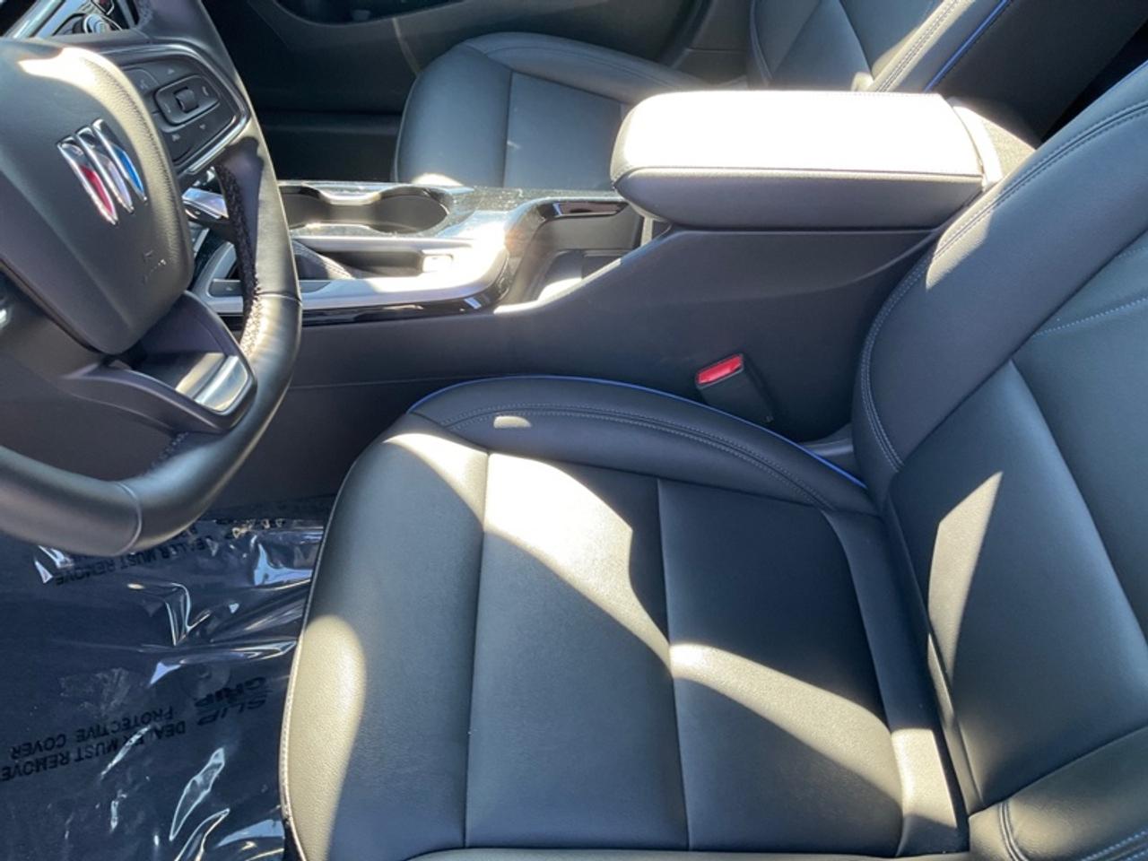 2024 Buick Envista Sport Touring Photo