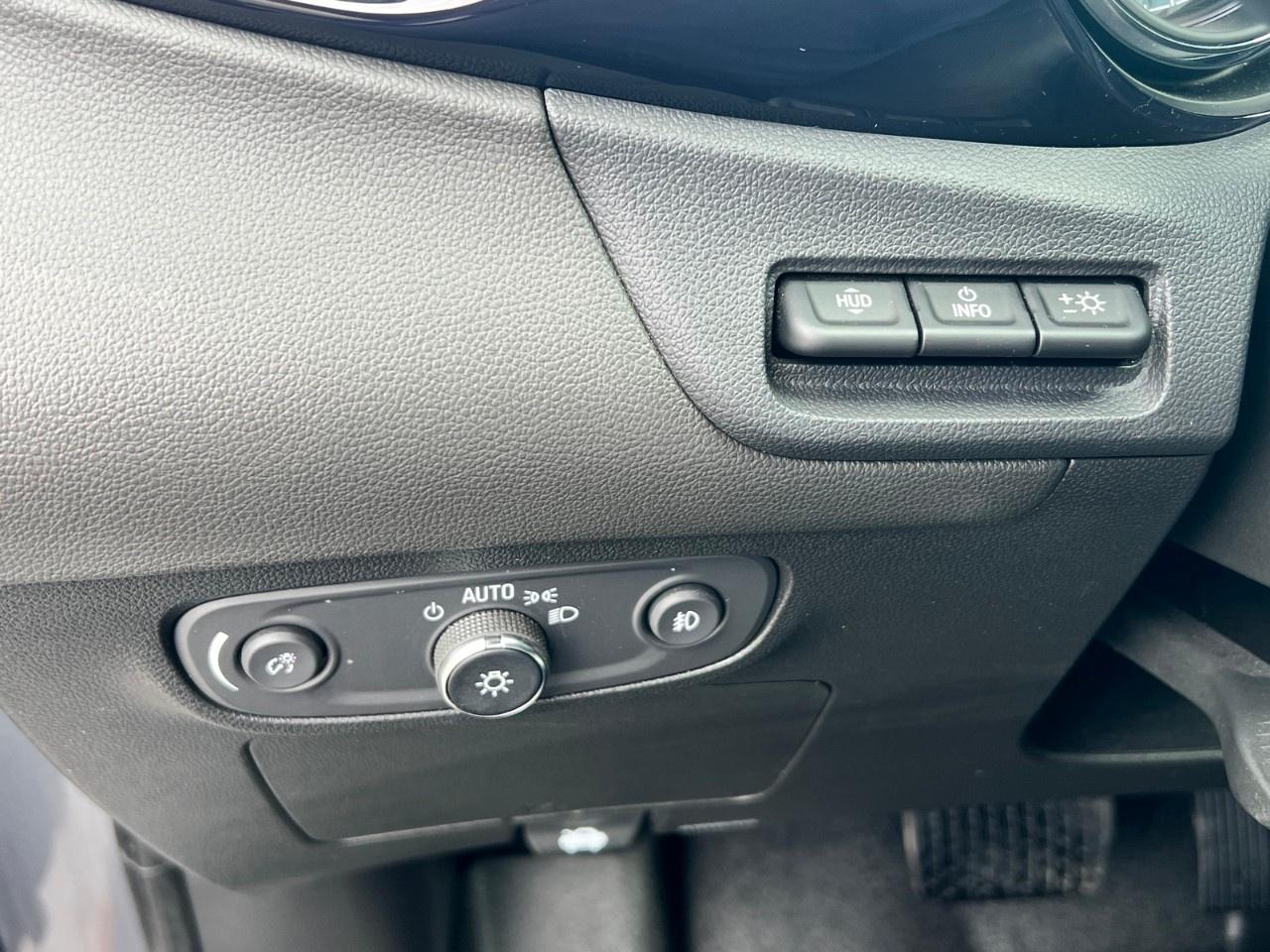 2021 Buick Encore GX Essence AWD Photo