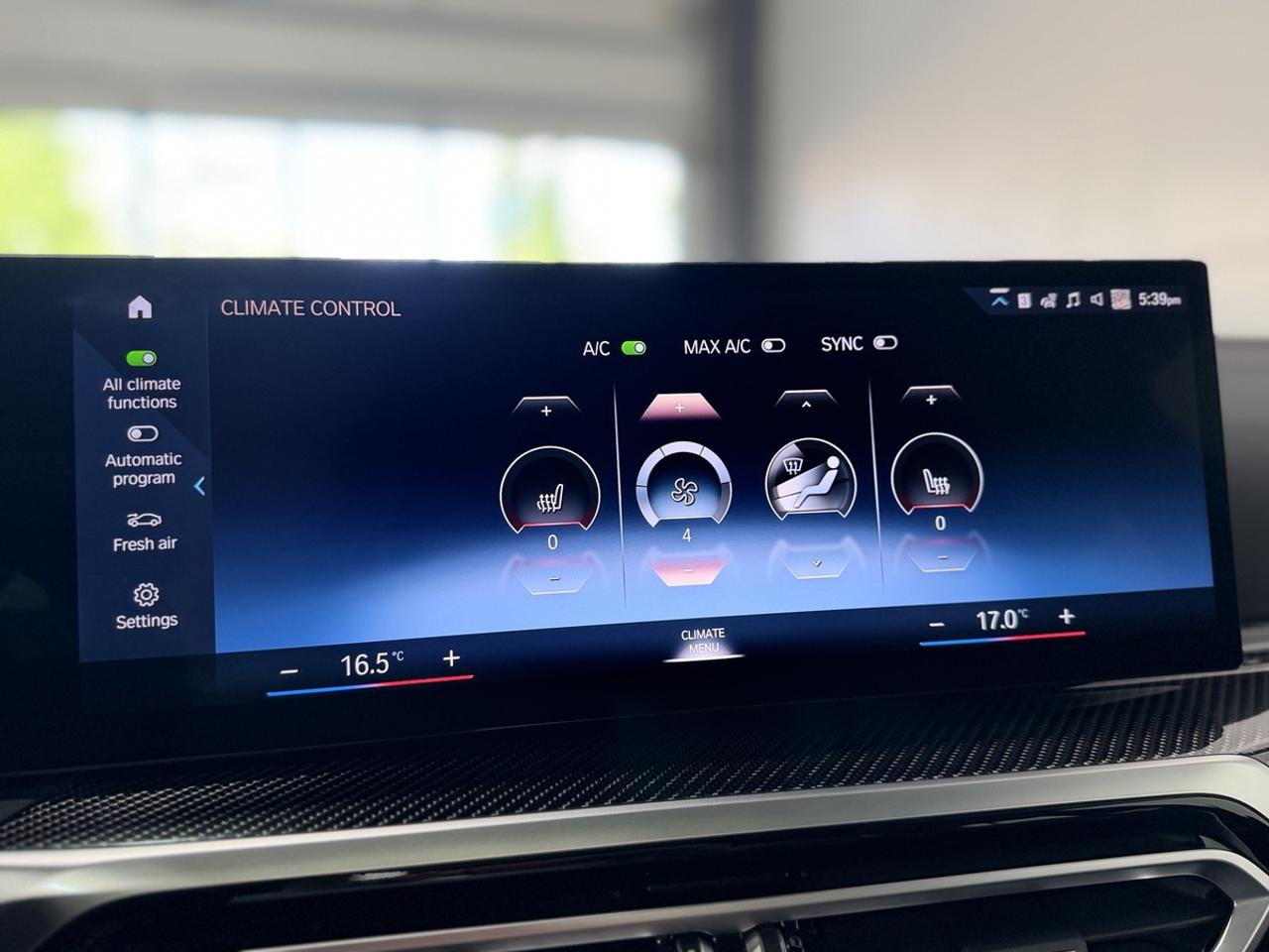 2024 BMW 4-Series M440i xDrive Photo