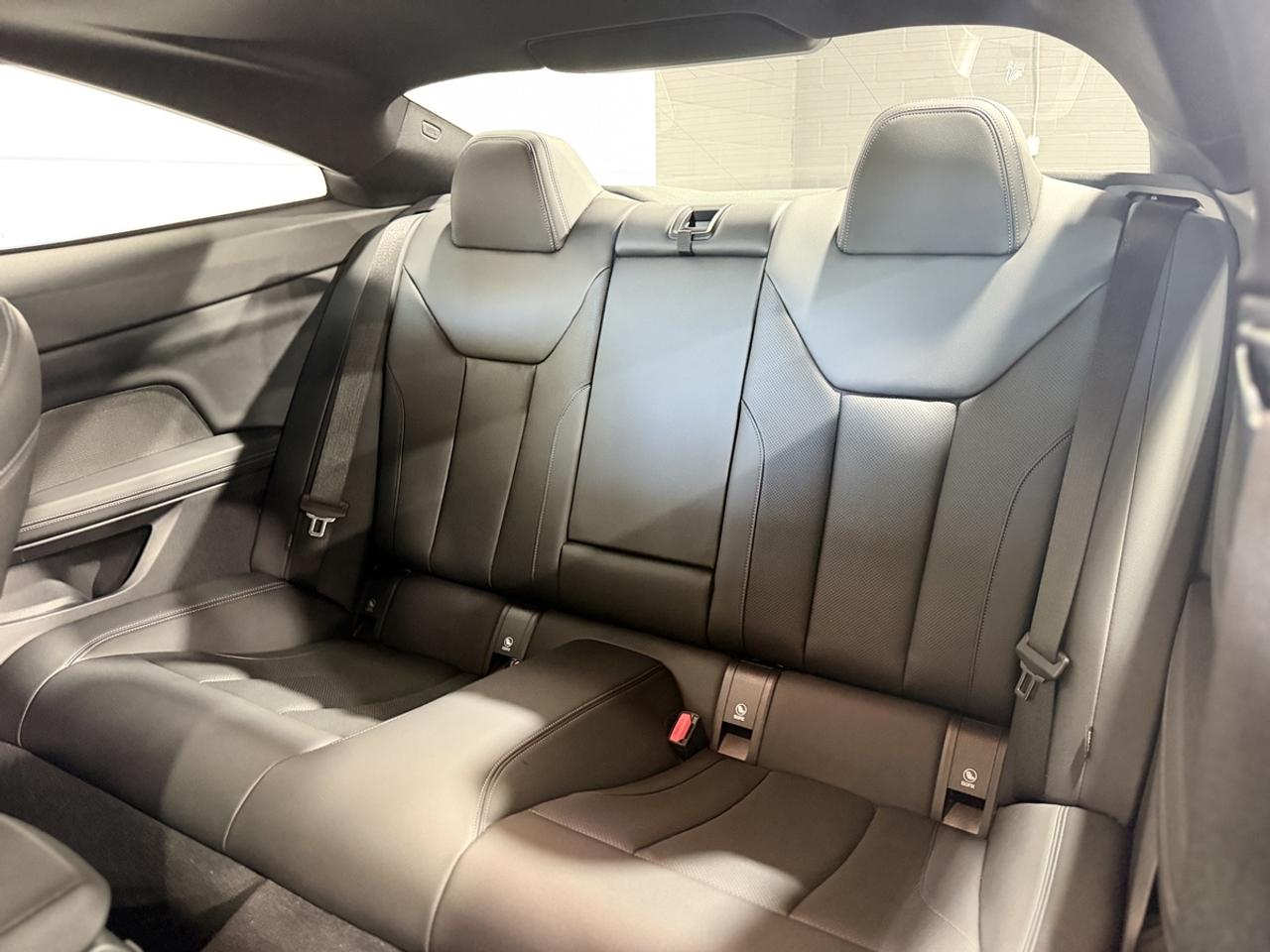 2024 BMW 4-Series M440i xDrive Photo
