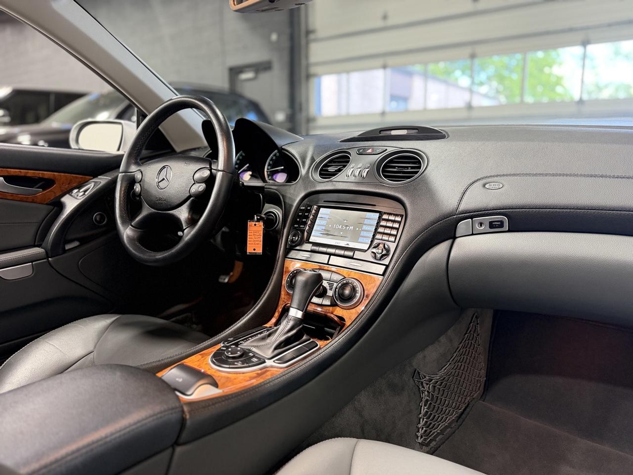 2005 Mercedes-Benz SL-Class SL500 Photo
