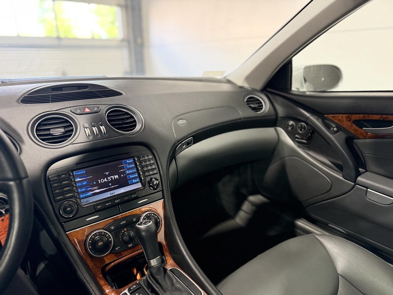 2005 Mercedes-Benz SL-Class SL500 Photo