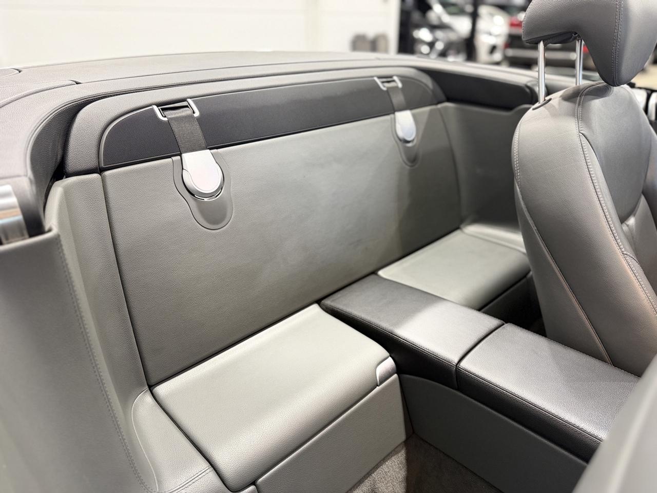2005 Mercedes-Benz SL-Class SL500 Photo