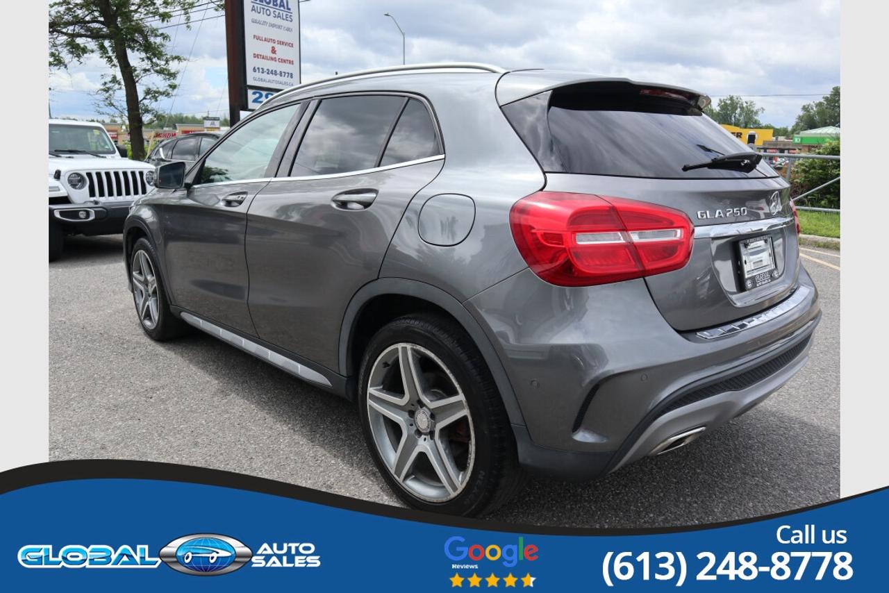 2015 Mercedes-Benz GLA-Class GLA250 4MATIC Photo4