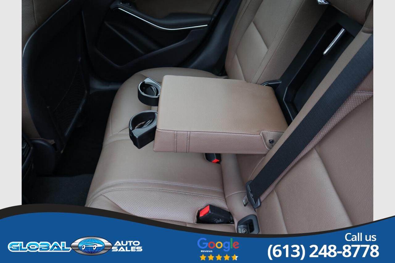 2015 Mercedes-Benz GLA-Class GLA250 4MATIC Photo